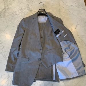 3 piece Banana Republic Men’s Suit
